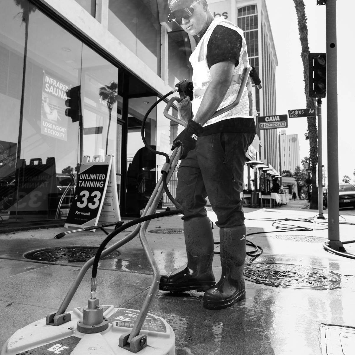 Easton's Exteriors power washing